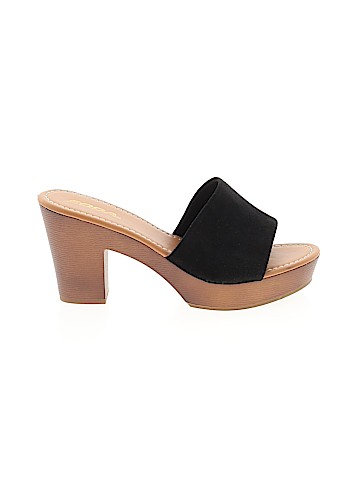 SODA Mule/Clog (view 1)