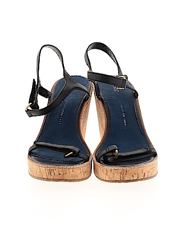 Gap Sandals (view 2)