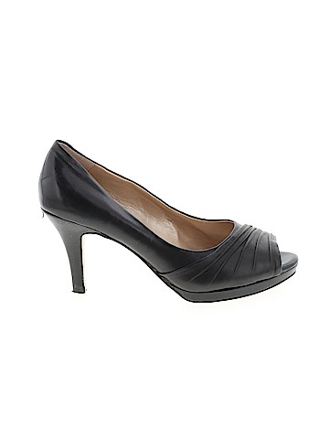 Alex Marie Heels (view 1)