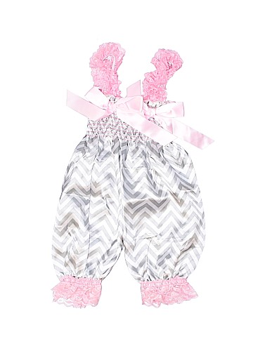 Unbranded Short Sleeve Outfit (view 1)