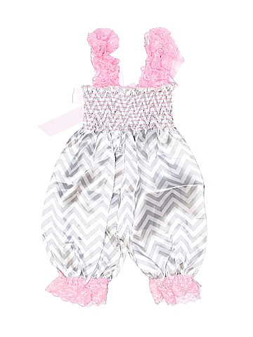 Unbranded Short Sleeve Outfit (view 2)