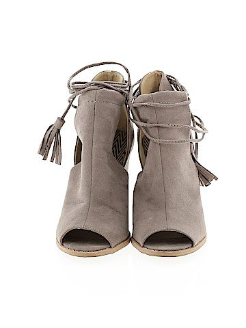 Qupid Heels (view 2)