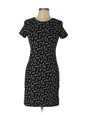 Old Navy Casual Dress (view 1)