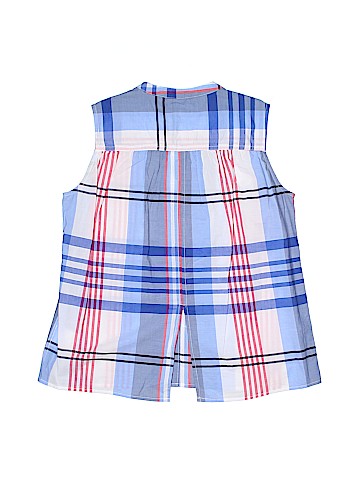 Old Navy Sleeveless Button-Down Shirt (view 2)