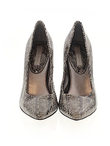 Banana Republic Heels (view 2)