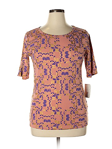 Lularoe Short Sleeve T-Shirt (view 1)