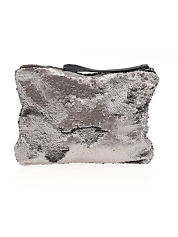 Gap Outlet Wristlet (view 2)