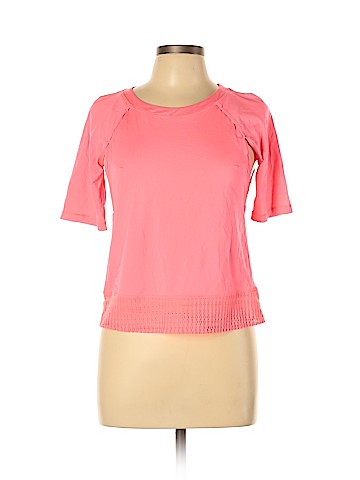 Lululemon Athletica Active T-Shirt (view 1)