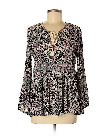 American Eagle Outfitters 3/4 Sleeve Blouse (view 1)