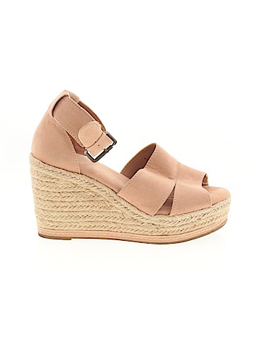 Universal Thread Wedges (view 1)