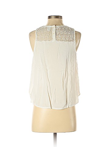 Old Navy Sleeveless Blouse (view 2)
