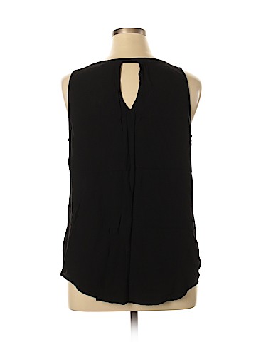 Old Navy Sleeveless Blouse (view 2)