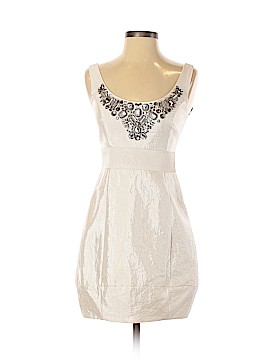 Laundry by Shelli Segal Size 0