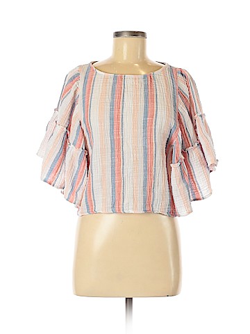 American Eagle Outfitters 3/4 Sleeve Top (view 1)