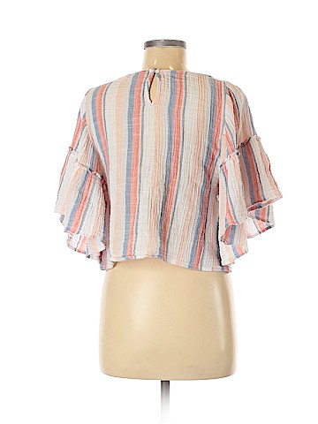 American Eagle Outfitters 3/4 Sleeve Top (view 2)