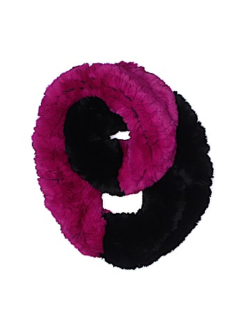 Surell Scarf (view 1)