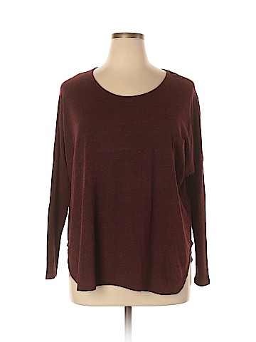 Nicholas Bowes Long Sleeve T-Shirt (view 1)