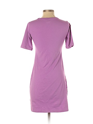 Old Navy Casual Dress (view 2)