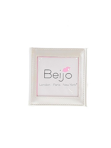 Beijo Card Holder  (view 1)