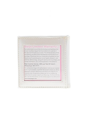 Beijo Card Holder  (view 2)