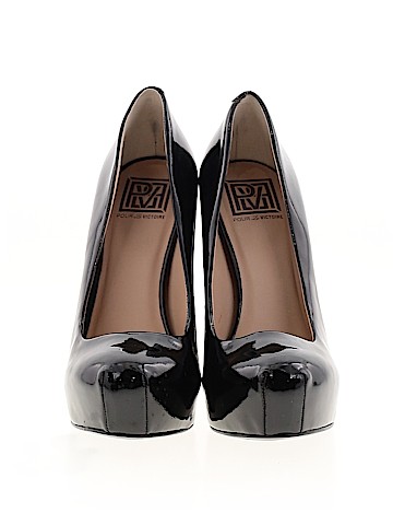 Pour La Victoire Heels (view 2)
