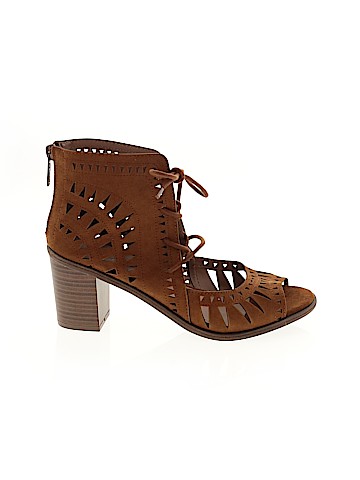 Breckelle's Sandals (view 1)