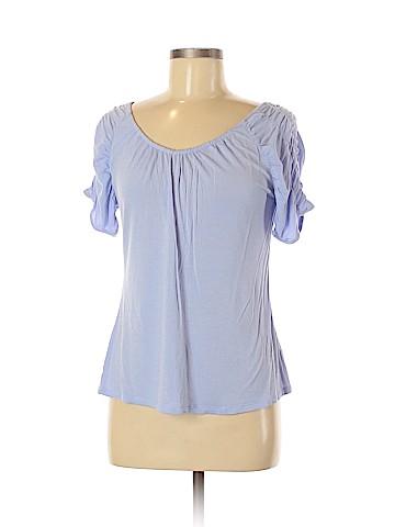 Jennifer Lopez Short Sleeve Top (view 1)