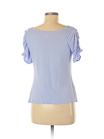 Jennifer Lopez Short Sleeve Top (view 2)