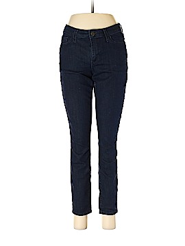 Universal Thread Size 28 waist