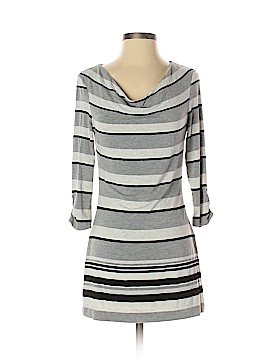 White House Black Market Size XS