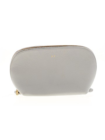 Cuyana Makeup Bag (view 1)