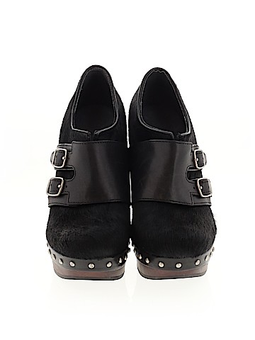 Ugg Australia Ankle Boots (view 2)