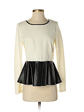 Romeo & Juliet Couture Size Sm