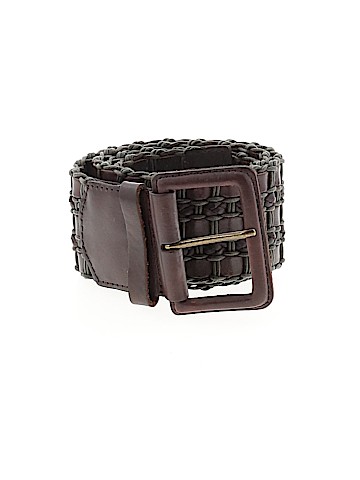 The Limited Leather Belt (view 1)