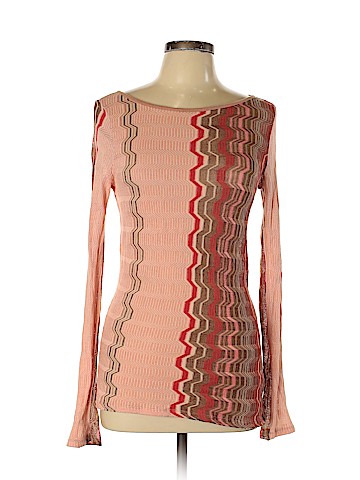 Jennifer Lopez Long Sleeve Top (view 1)