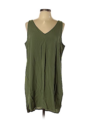 Old Navy Casual Dress (view 1)