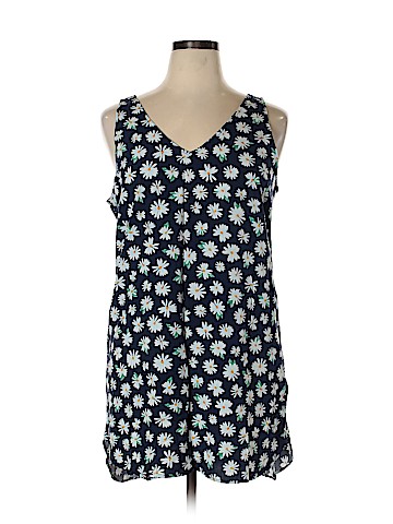 Old Navy Casual Dress (view 1)