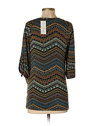 Everly Grey 3/4 Sleeve Top (view 2)