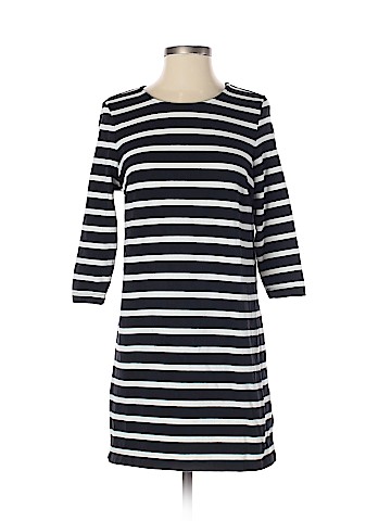 Old Navy Casual Dress (view 1)