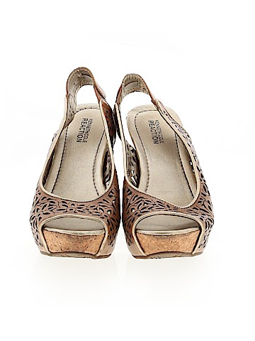 Kenneth Cole REACTION Wedges (view 2)