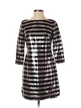 Vince Camuto Size 2 Petite