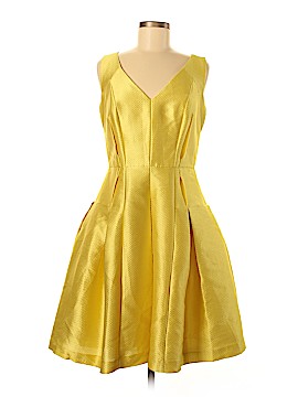 Carmen Marc Valvo Size 8