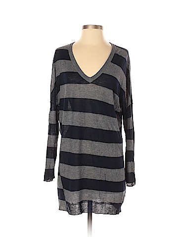 Vince. Long Sleeve Top (view 1)