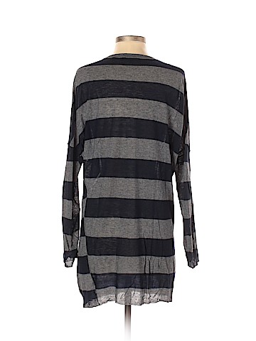 Vince. Long Sleeve Top (view 2)