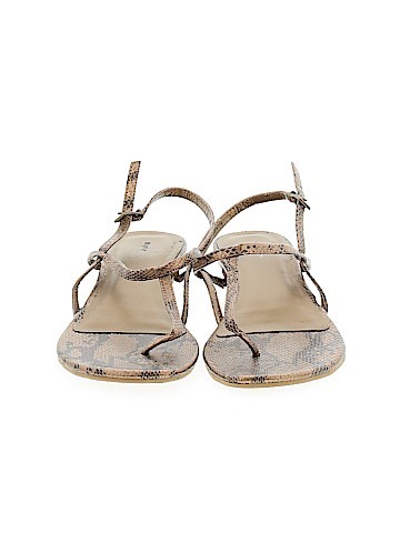 Apt. 9 Wedges (view 2)