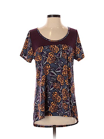 Lularoe Short Sleeve T-Shirt (view 1)