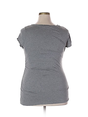 Liz Lange Maternity Short Sleeve T-Shirt (view 2)