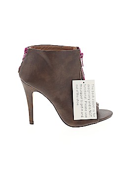 Michael Antonio Size 6 1/2