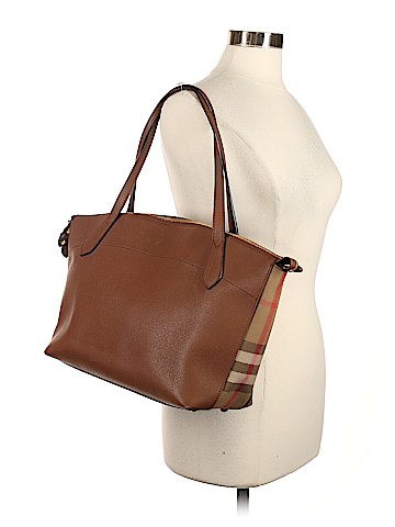 Burberry Medium  Welburn Leather Tote (view 2)
