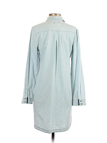 Old Navy Casual Dress (view 2)